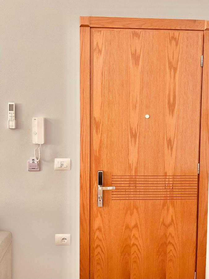 Flors Apartments دراس المظهر الخارجي الصورة