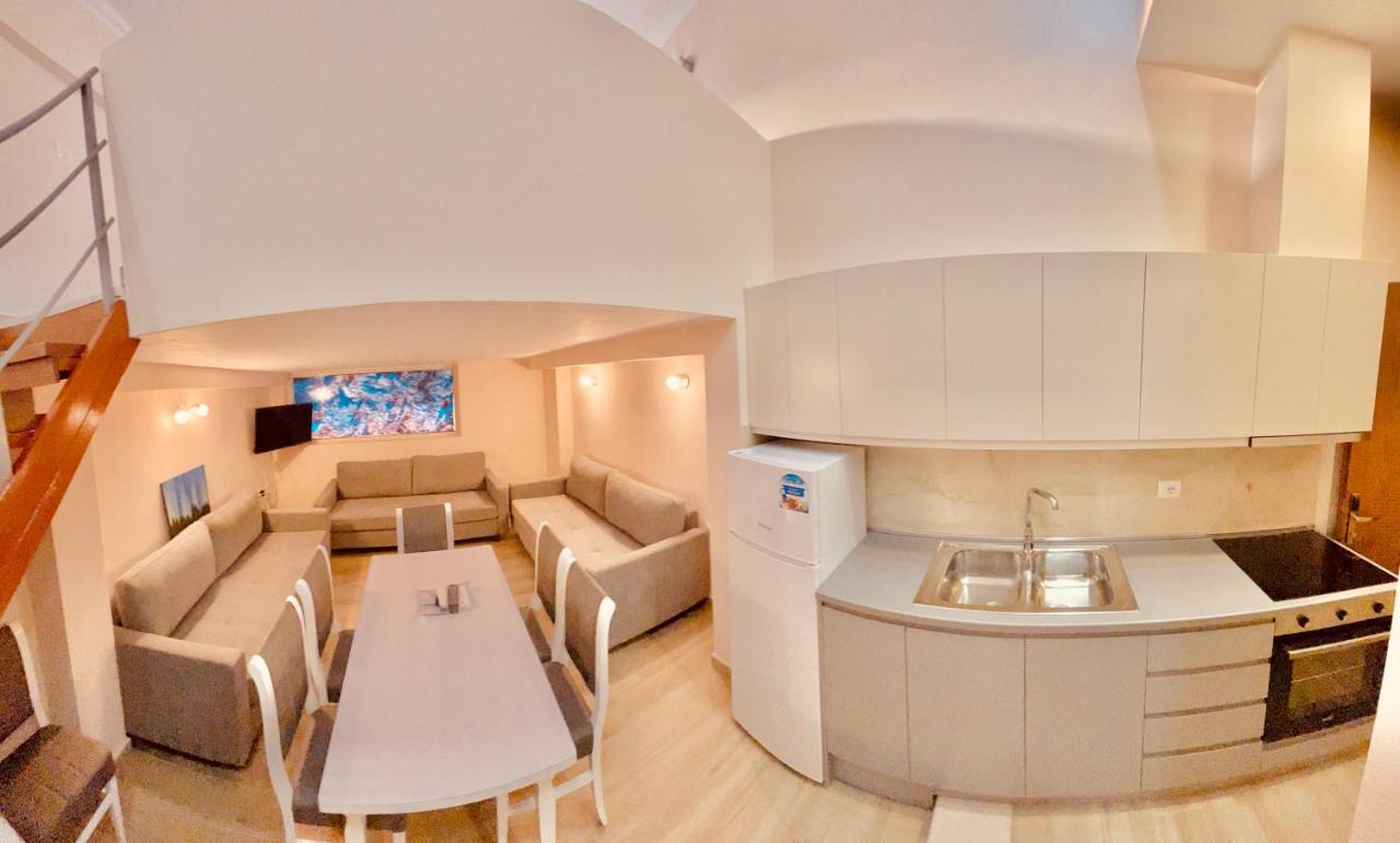 Flors Apartments دراس المظهر الخارجي الصورة