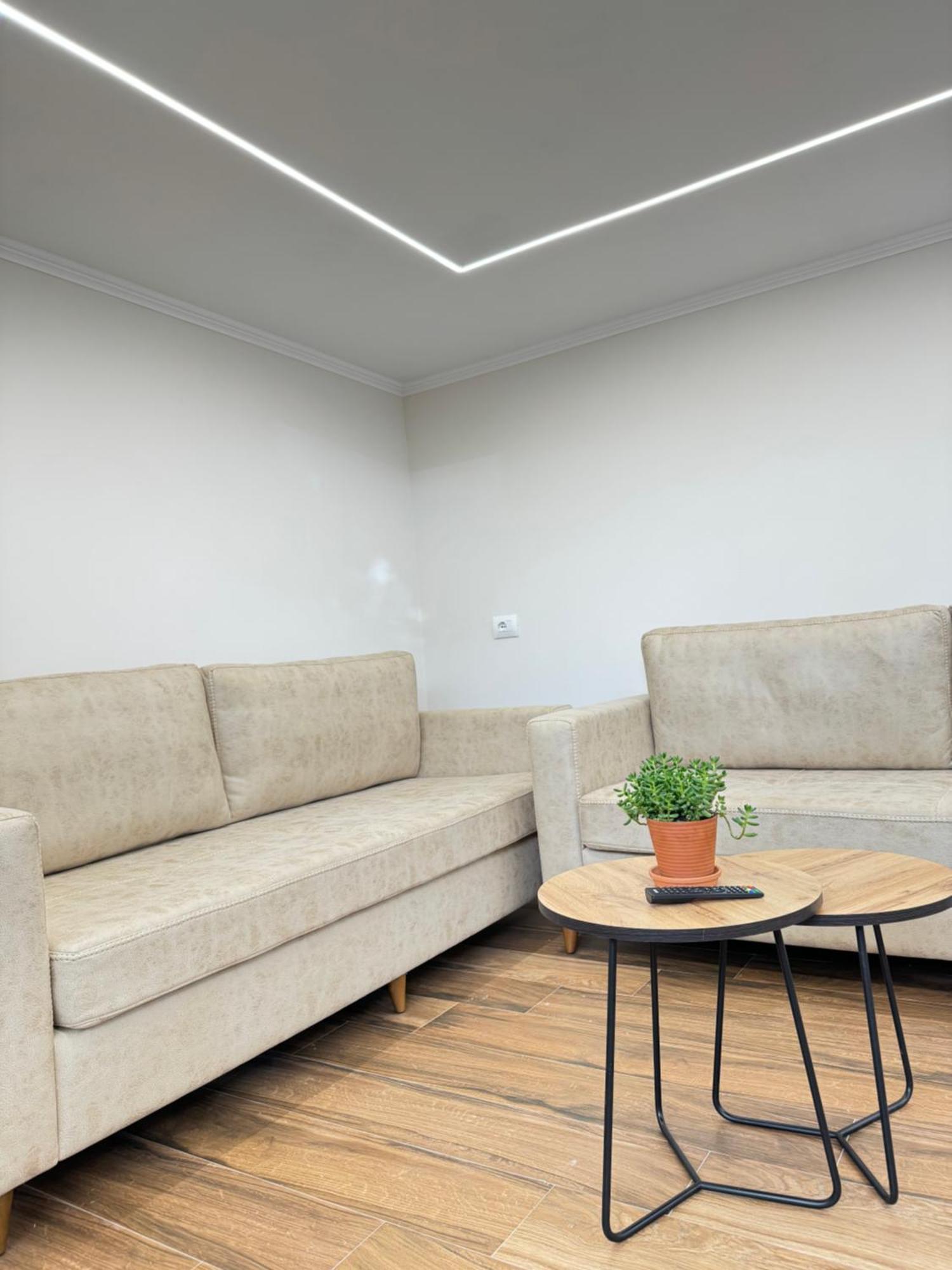 Flors Apartments دراس المظهر الخارجي الصورة