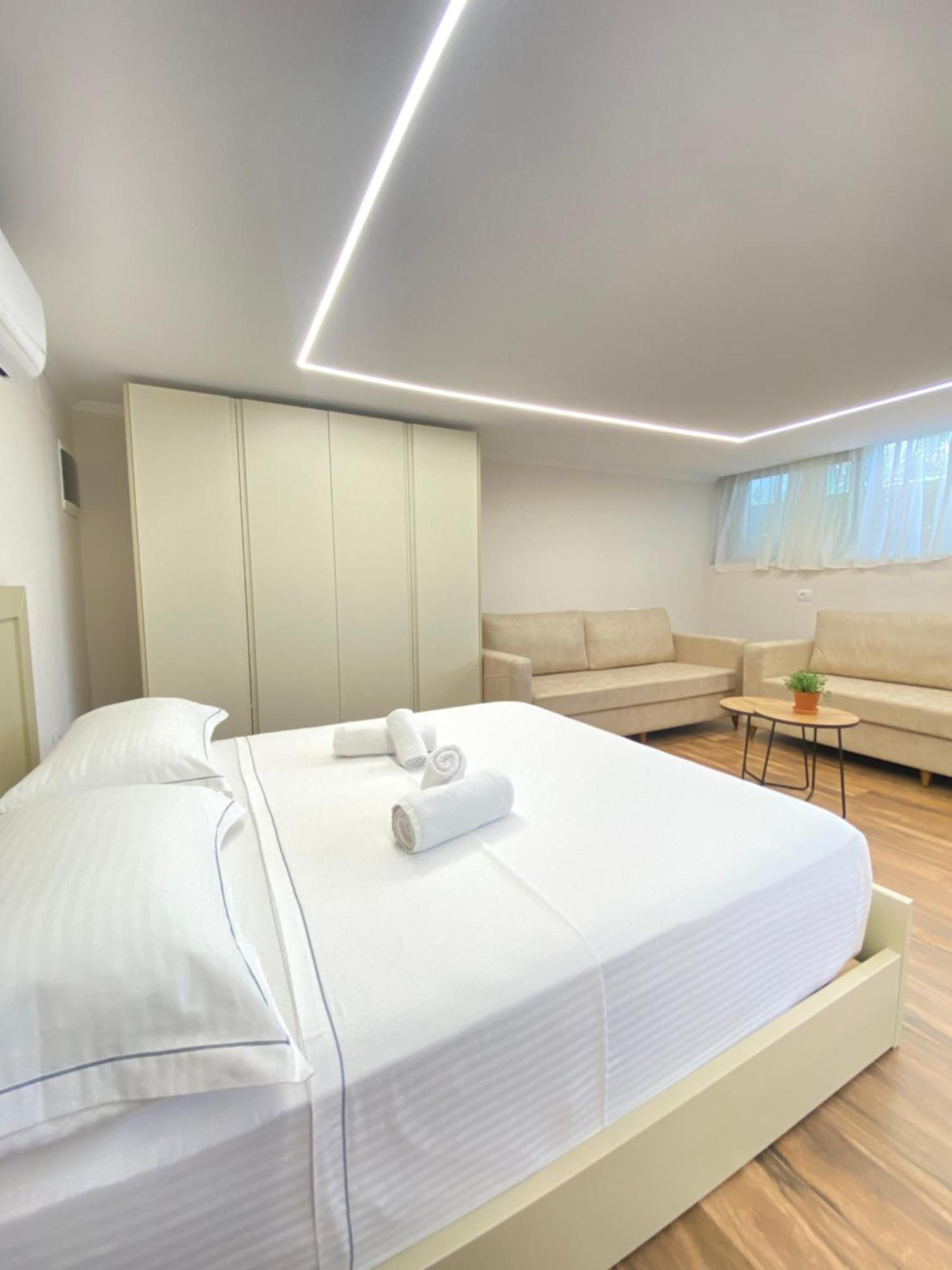 Flors Apartments دراس المظهر الخارجي الصورة